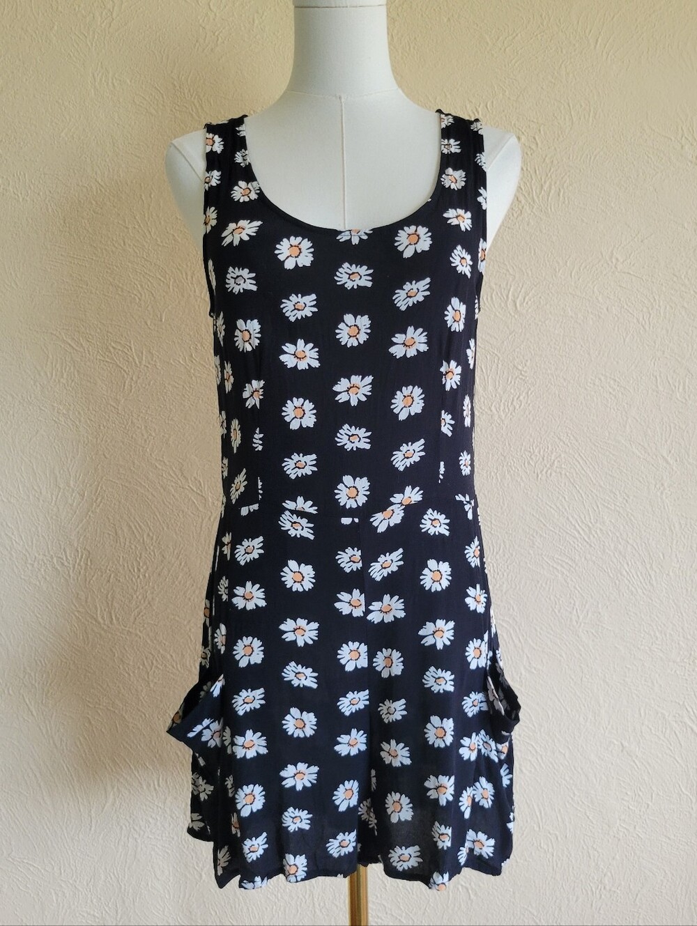 Forever 21 | Wide Leg Daisy Romper